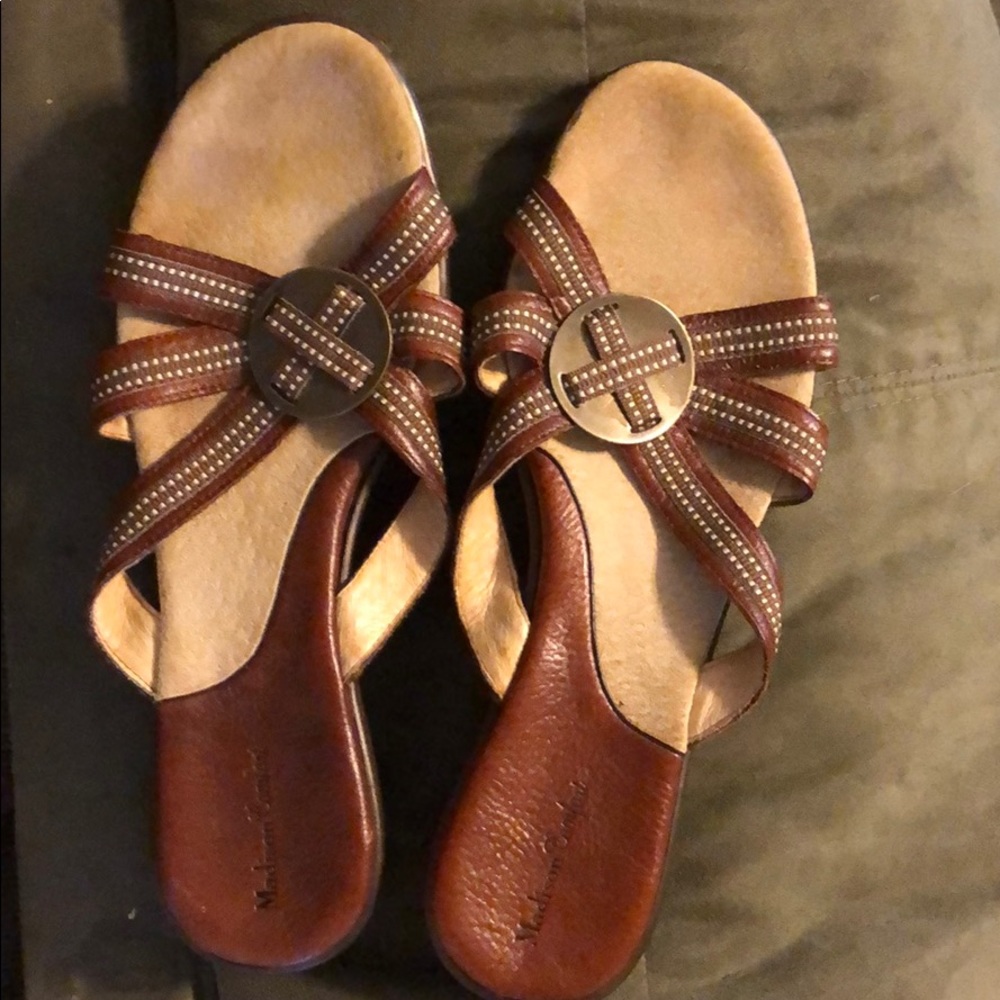 Madison comfort size 10 M leather upper Sandal
